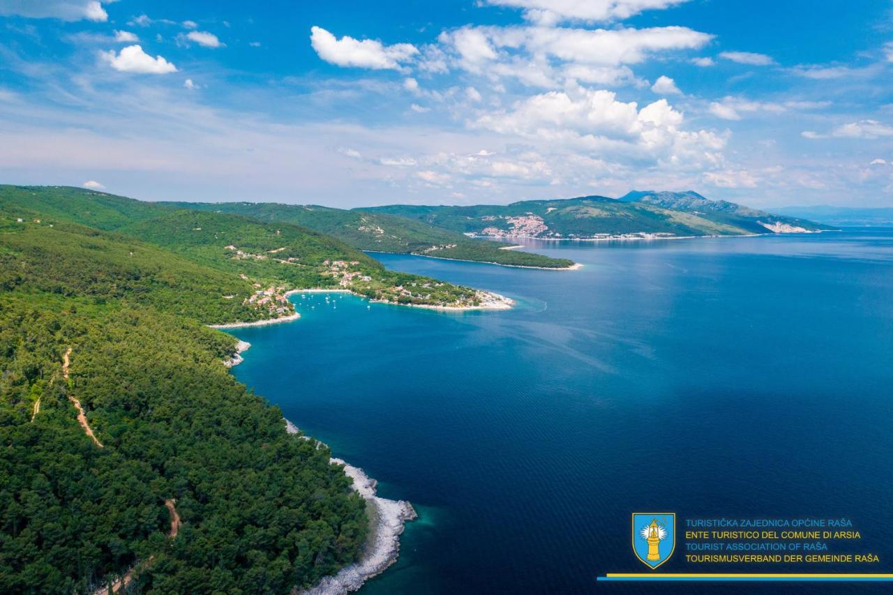 Amber Yourcroatiaholiday Villa