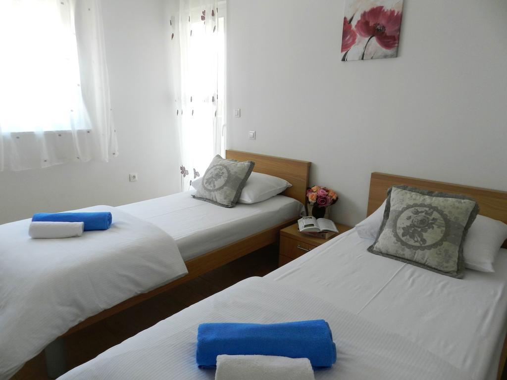 Amber Yourcroatiaholiday Villa